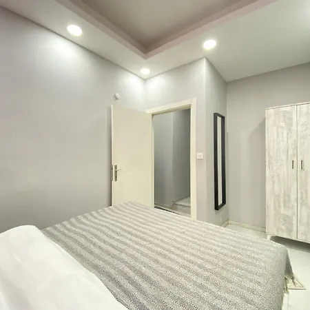 Central 1Br Home In Taksim - Steps To Istiklal